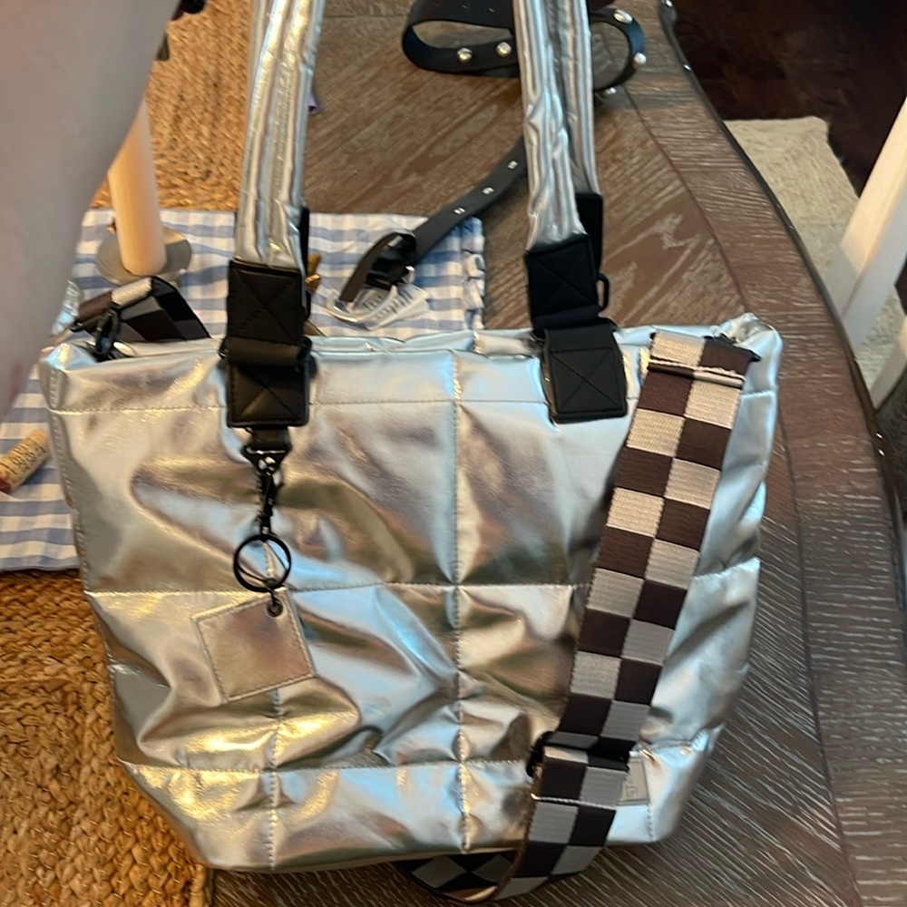 Cross body travel/gym bag